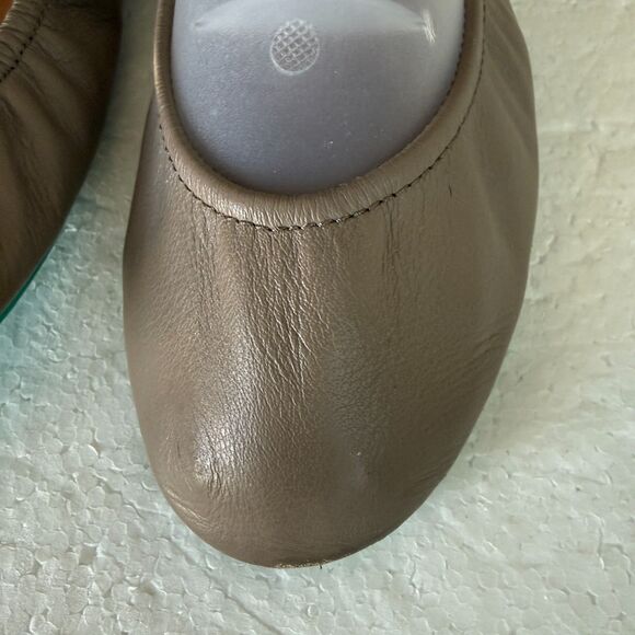 Size 10 - Tieks by Gavrieli Classic The Ballet Flat Reinvented Shoe Leather Tan - Picture 3 of 8
